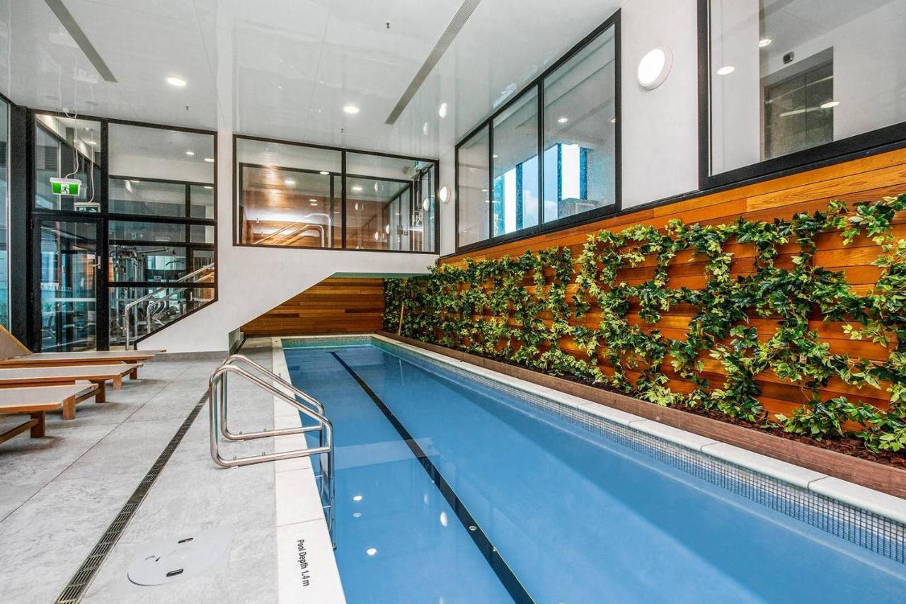 Sky Tower On Your Doorstep! Modern Two Bedroom 奥克兰 外观 照片